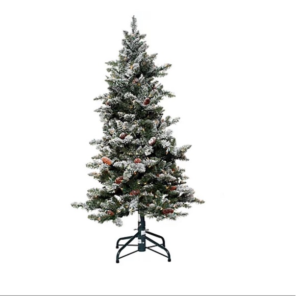 Bethlehem Lights 5’ Woodland Pine Tree - Picture 1 of 5